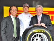 pirelli-feier_michael_schwoebel_nico_huelkenberg_volker_bouffier